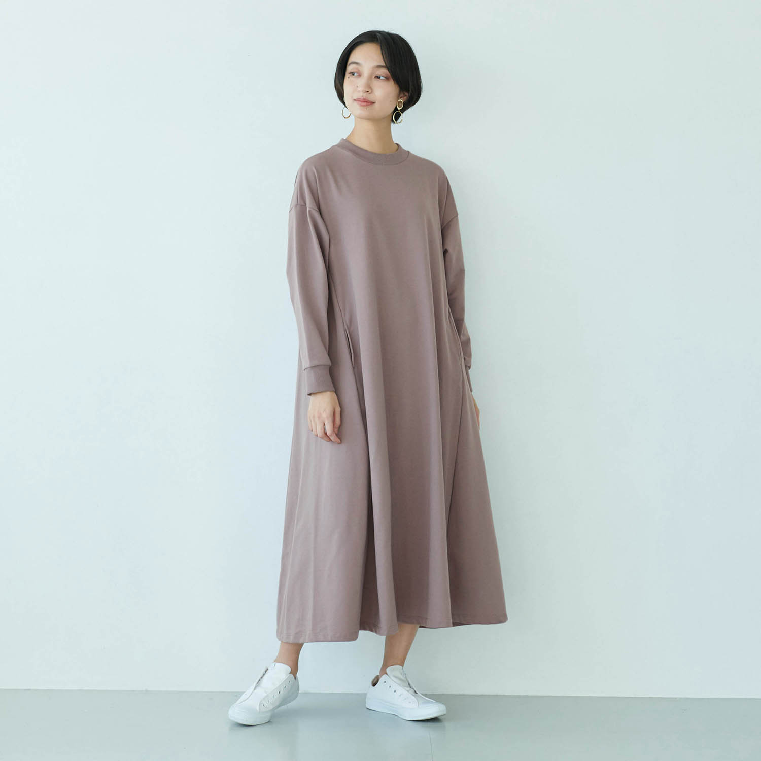 一枚でさまになる長袖ロングワンピース イットマイセルフ It Myself 通販のベルメゾンネット 一枚でさまになる長袖ロングワンピース イットマイセルフ It Myself 通販のベルメゾンネット