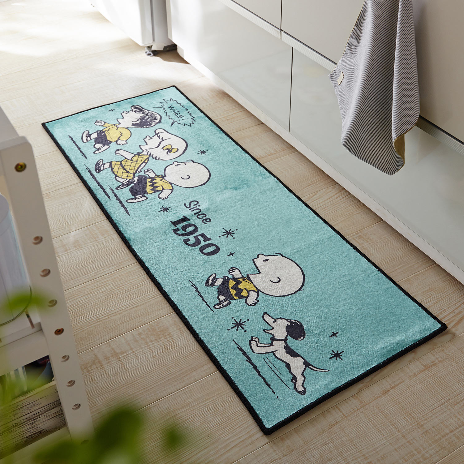 スヌーピー ふんわりキッチンマット ピーナッツ Peanuts 通販のベルメゾンネット