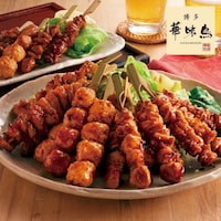 もも・皮・むね串・つくねの4種が楽しめます
