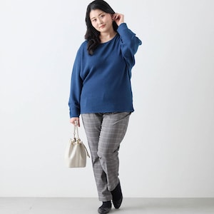 モデル身長168cm／3L・股下70cm