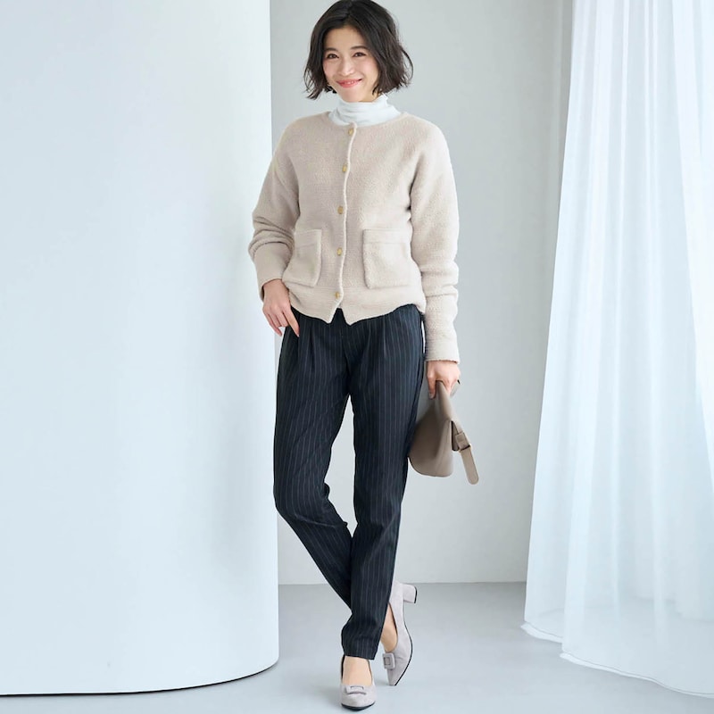 モデル身長168cm／M・股下70cm　※写真は撮影用のため、股下+6cmになります。