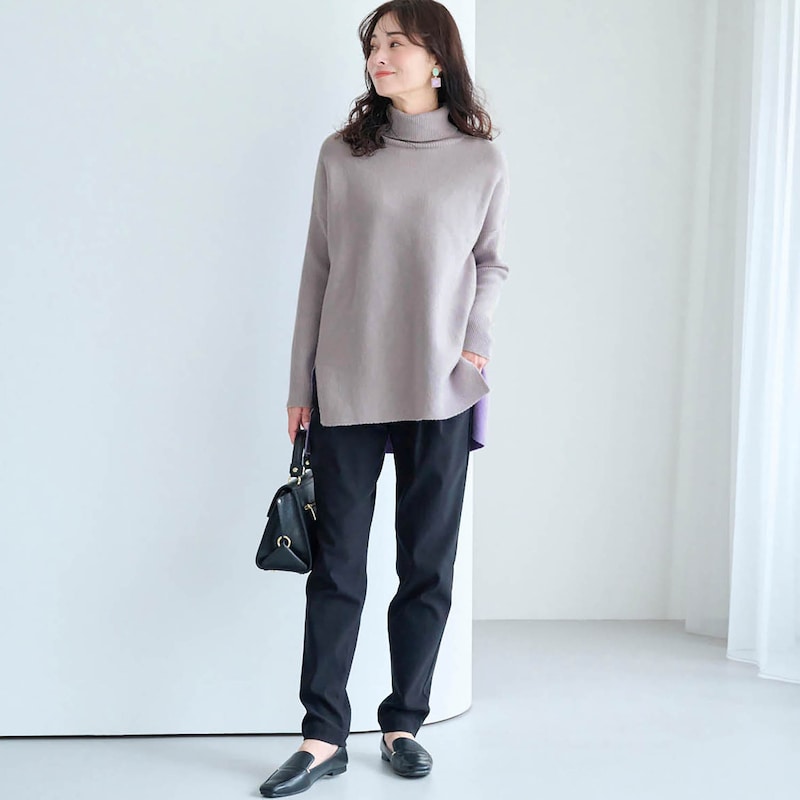 モデル身長166cm／M・股下70cm　※写真は撮影用のため、股下+6cmになります。