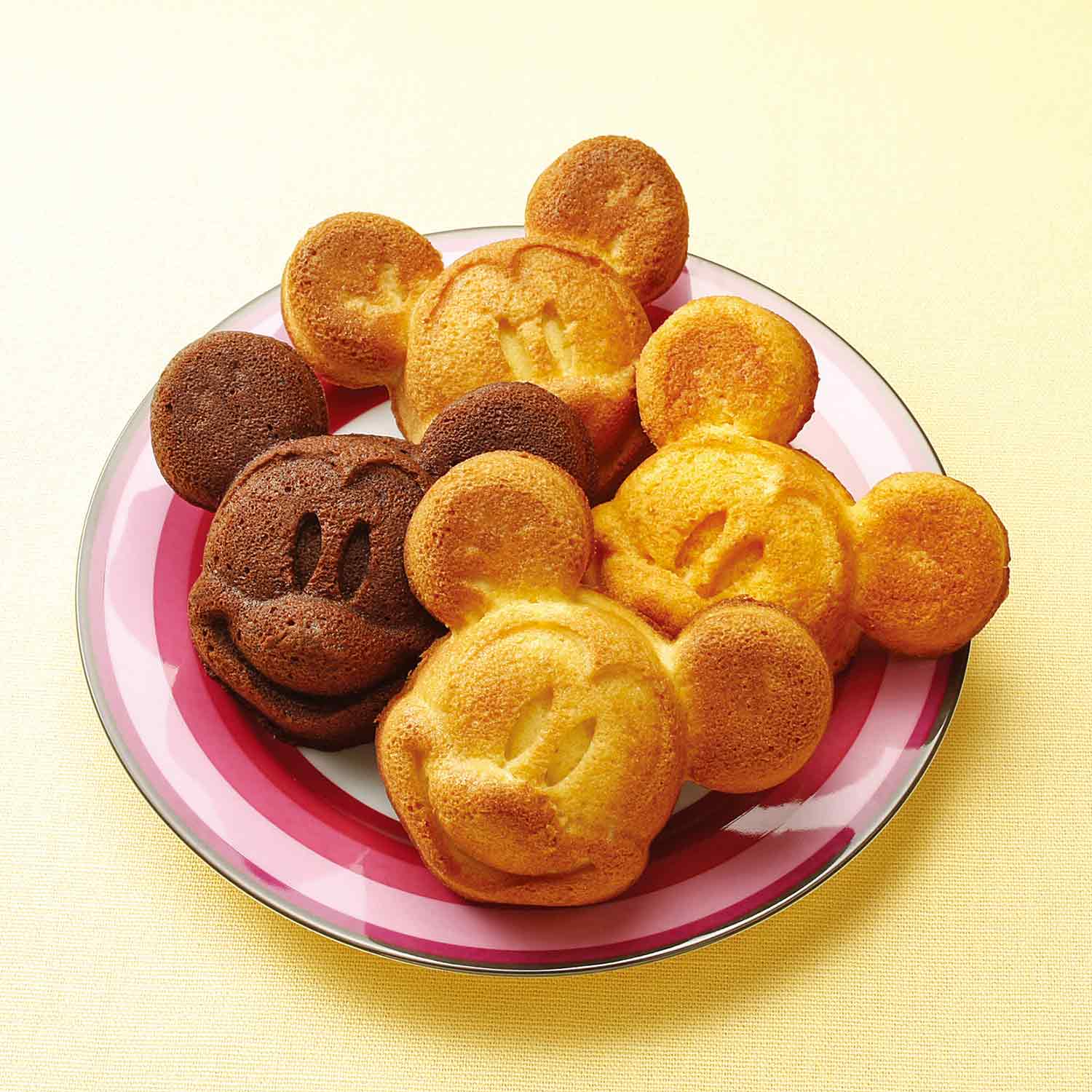 おうちディズニー お菓子作りに シリコン製カップケーキ型 ミッキーマウス ディズニー Disney 通販のベルメゾンネット おうちディズニー お菓子作りに シリコン製カップケーキ型 ミッキーマウス ディズニー Disney 通販のベルメゾンネット