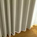 グレーベージュ