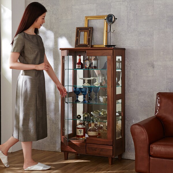 【ベルメゾン】ウォルナット材のコレクションケース