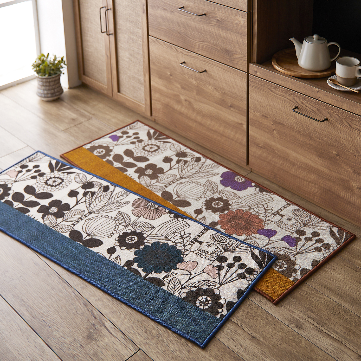 【ベルメゾン】北欧調テキスタイルデザインのプリントキッチンマット