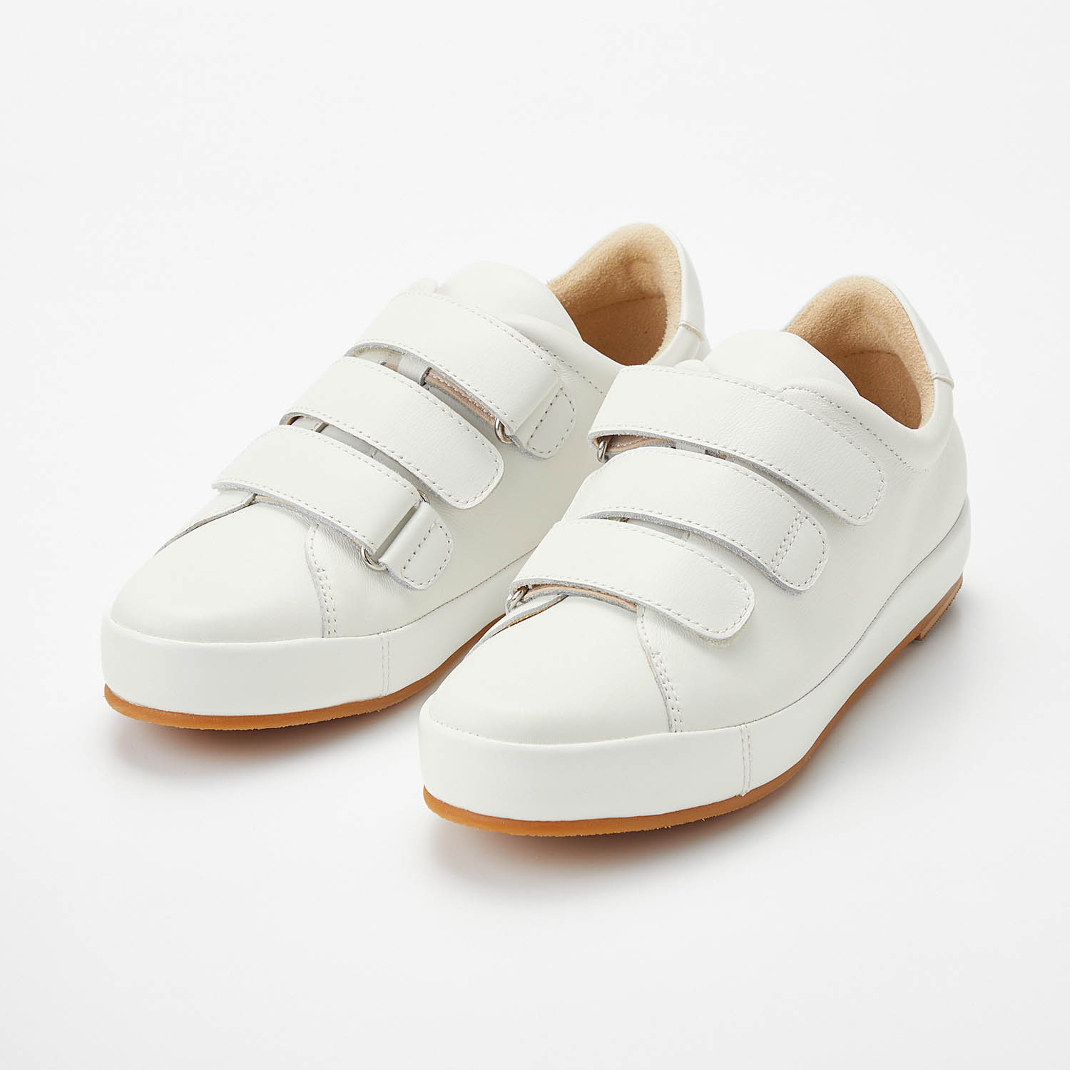 本革大人ふんわりベルトスニーカー ベネビス Benebis 通販のベルメゾンネット 本革大人ふんわりベルトスニーカー ベネビス Benebis 通販のベルメゾンネット