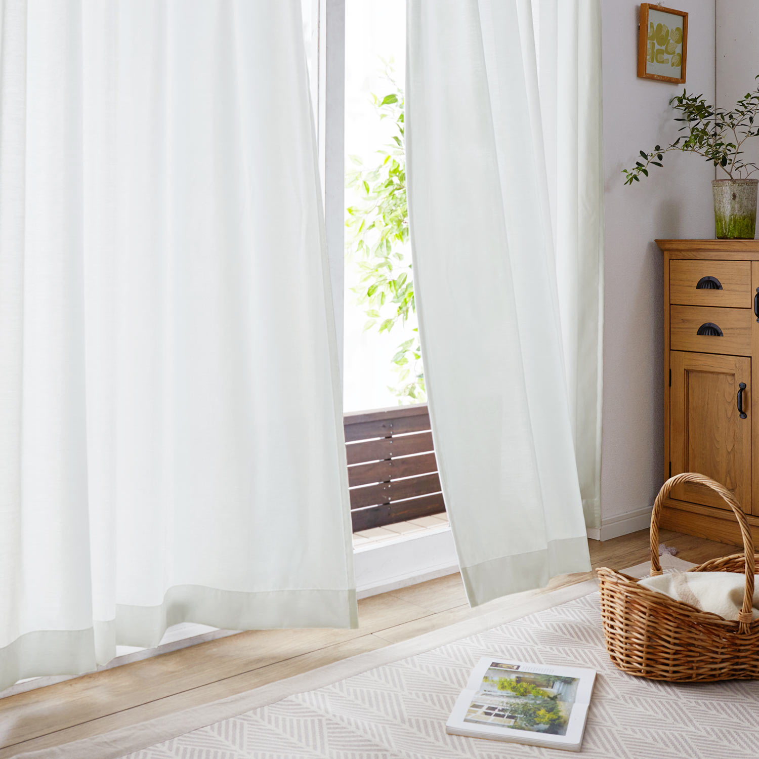 【ベルメゾン】【99サイズ】 透けにくいのに明るい遮熱・遮像・UVカット・防炎ボイルカーテン