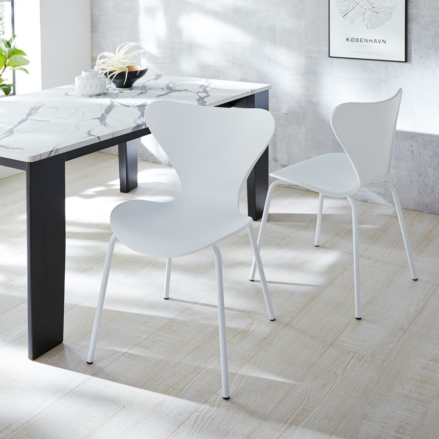 【ベルメゾン】スタッキングチェア同色4脚セット