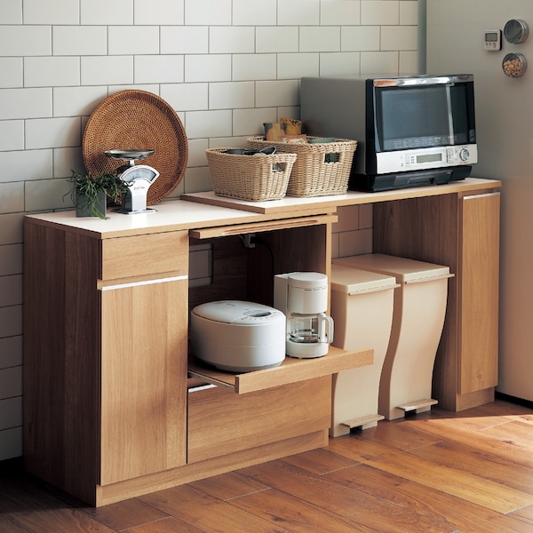 【ベルメゾン】ダスト上を活用できる伸縮キッチンカウンター