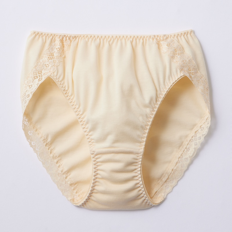 クリームベージュ