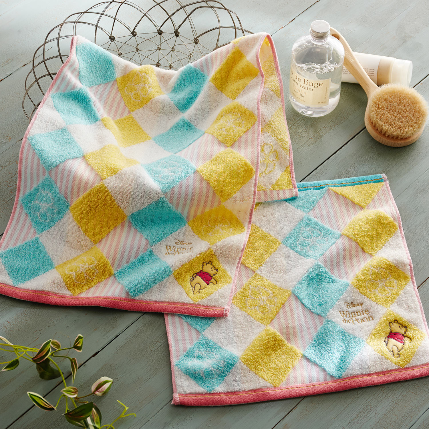 アップリケ付きジャカードタオル くまのプーさん ディズニー Disney 通販のベルメゾンネット アップリケ付きジャカードタオル くまのプーさん ディズニー Disney 通販のベルメゾンネット