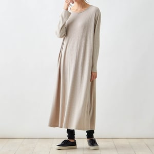 産後(モデル身長160cm・マタニティMサイズ着用)