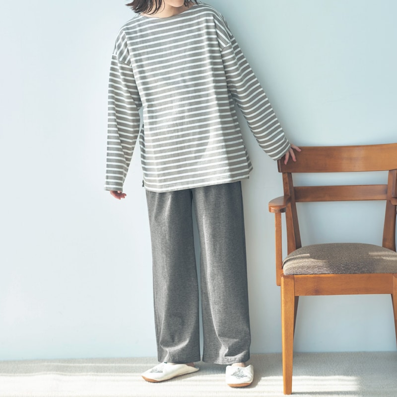 モデル身長166cm・マタニティMサイズ着用