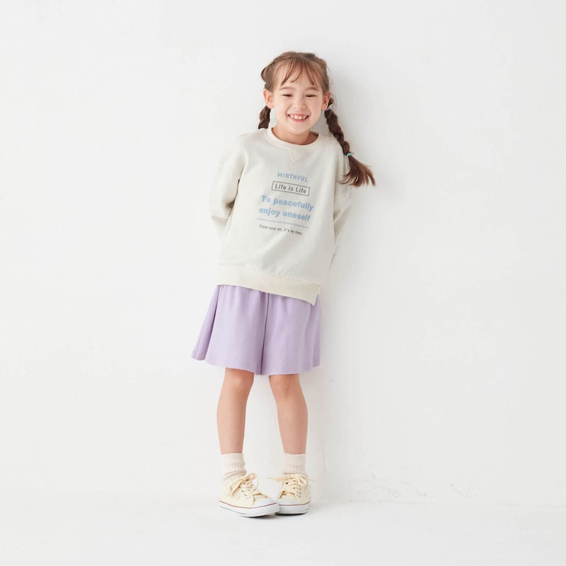 ラベンダー／モデル身長114cm・110サイズ着用