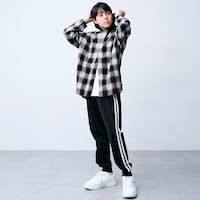 ブラック／モデル身長156cm・サイズ160