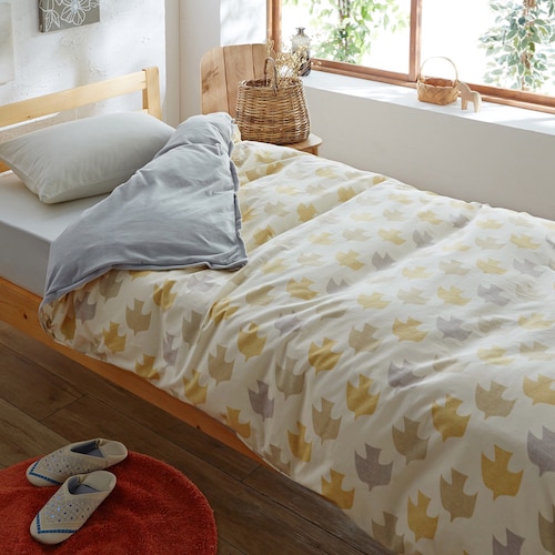 肌にあたる面だけ洗える全辺ファスナーの北欧調掛け布団カバー（肌面マイクロファイバー）