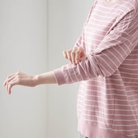 袖口リブで腕まくりしやすい
