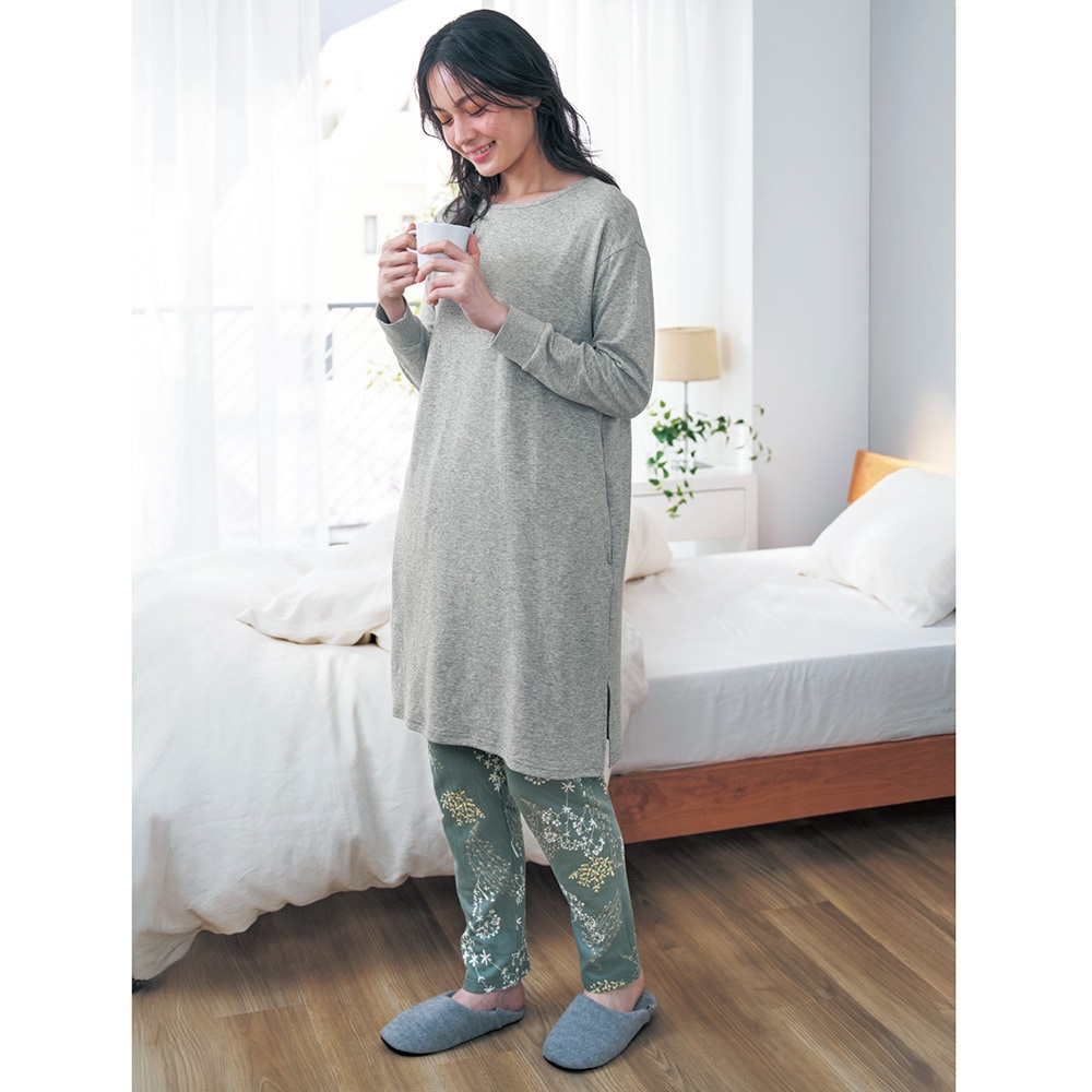 綿100%やわらか二重仕立てチュニック長袖パジャマ（パジャマ
