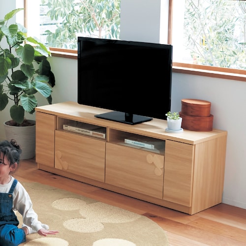サイズにこだわったテレビ台「ミッキーモチーフ」
