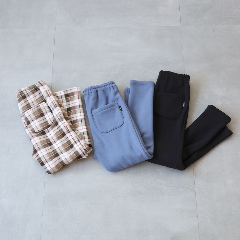 	ブラック＆グレイッシュブルー＆ベージュチェック