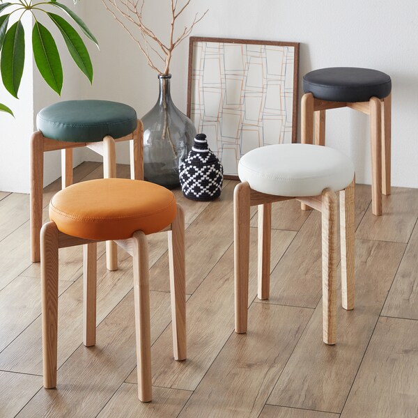【ベルメゾン】1脚ずつカラー選べるタモ材のスタッキングスツール(合皮)