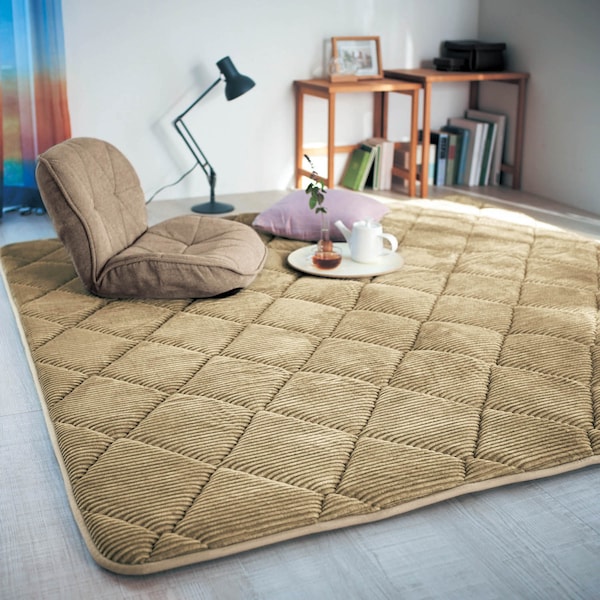 【ベルメゾン】約30mm厚のウレタン入りすべりにくい防音ラグ