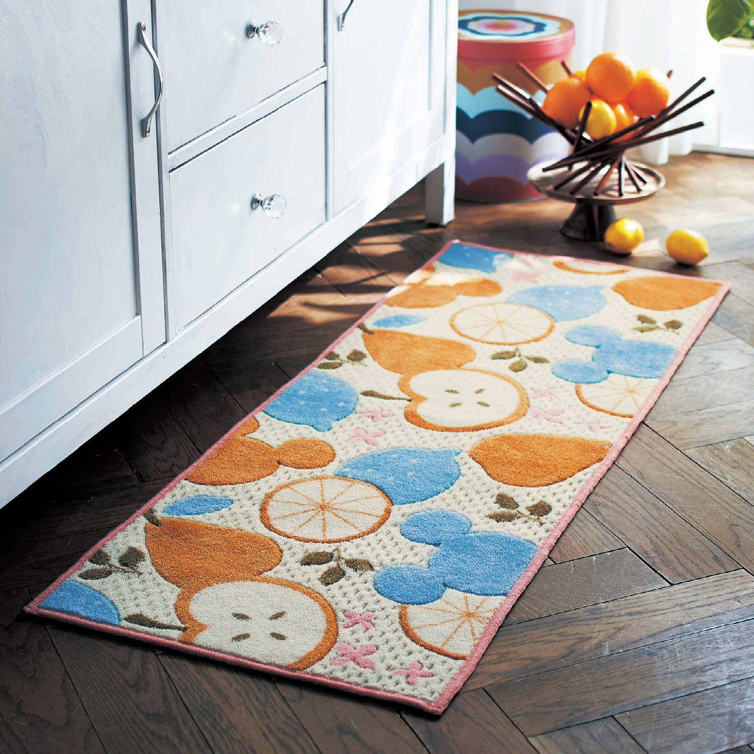 おうちディズニー 北欧調デザインのキッチンマット ミッキーモチーフ ディズニー Disney 通販のベルメゾンネット おうちディズニー 北欧調デザインのキッチンマット ミッキーモチーフ ディズニー Disney 通販のベルメゾンネット