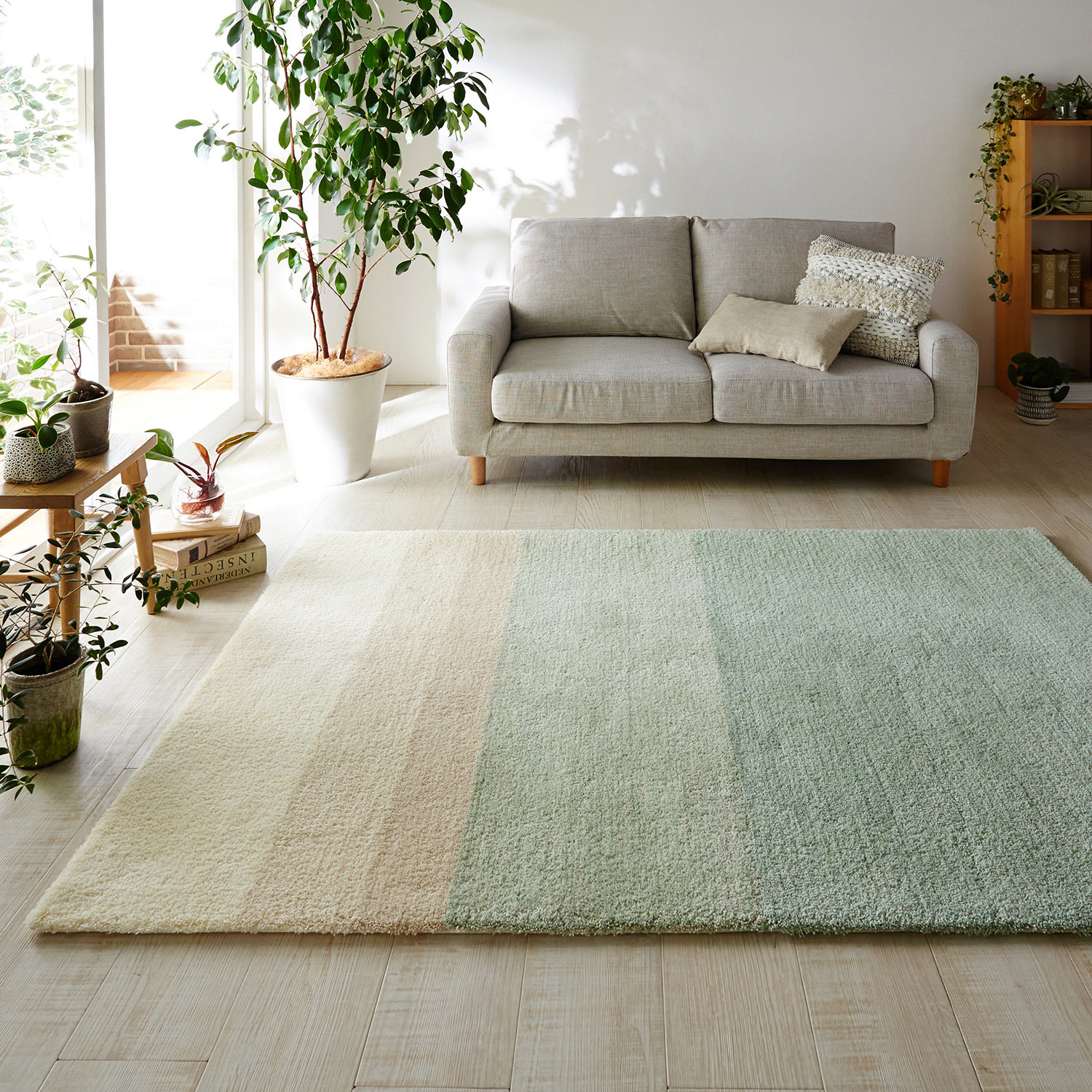 80色から選べるカラーオーダーラグ 約190 190cm 通販のベルメゾンネット 80色から選べるカラーオーダーラグ 約190 190cm 通販のベルメゾンネット