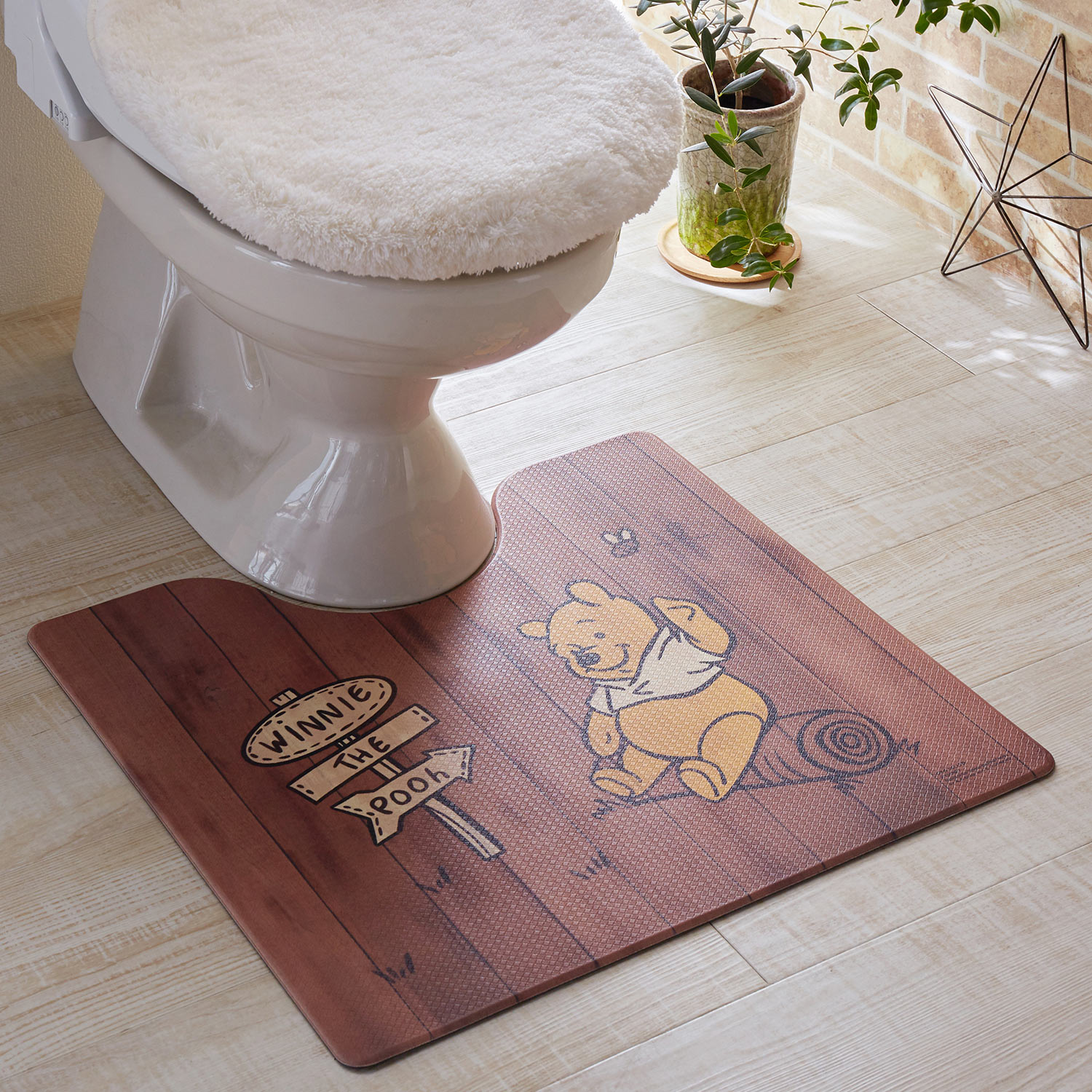 拭ける素材のふかふかトイレマット 選べるキャラクター ディズニー Disney 通販のベルメゾンネット 拭ける素材のふかふかトイレマット 選べるキャラクター ディズニー Disney 通販のベルメゾンネット