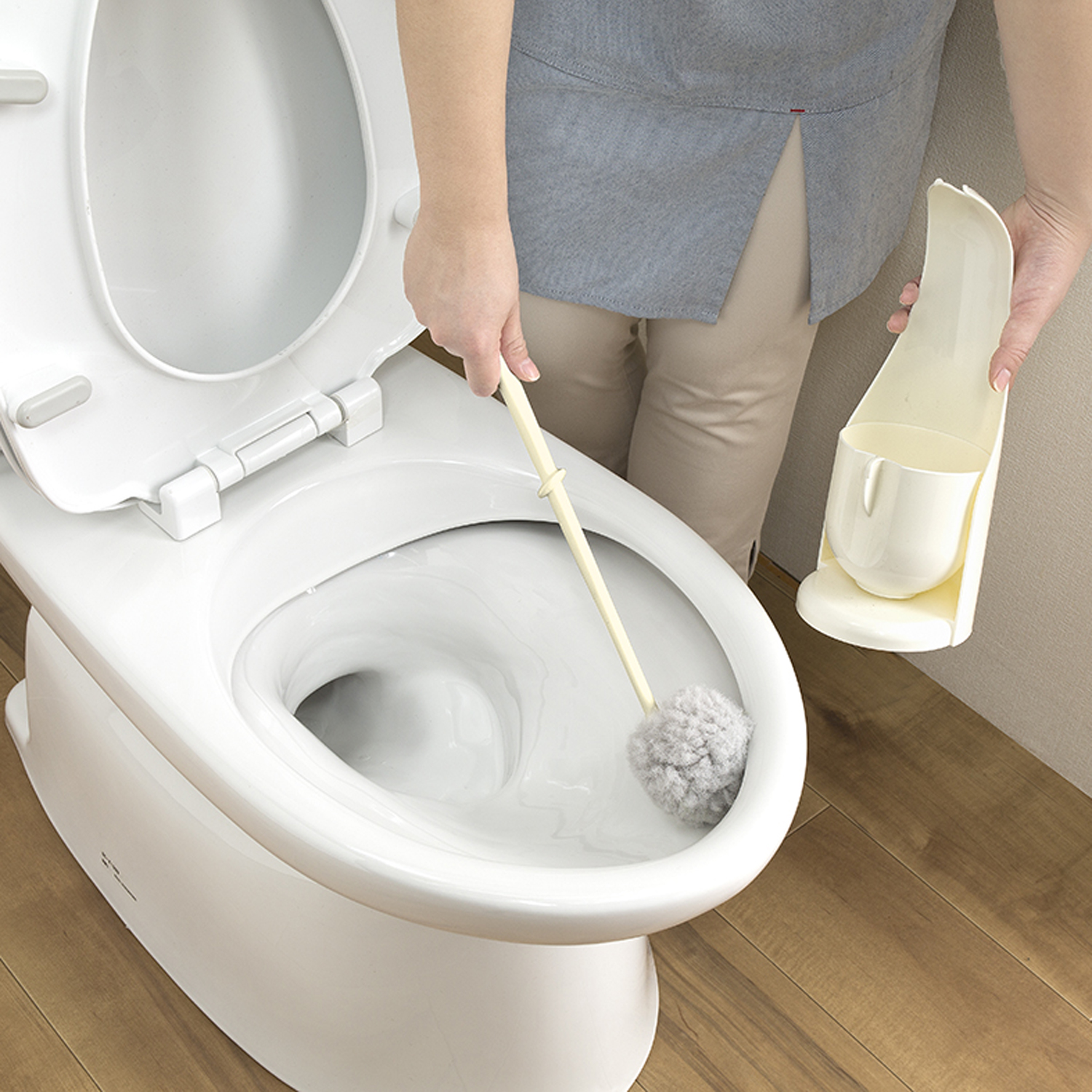 【びっくりフレッシュ】びっくり抗菌トイレブラシ「サトミツ棒」 【びっくりフレッシュ】びっくり抗菌トイレブラシ「サトミツ棒」