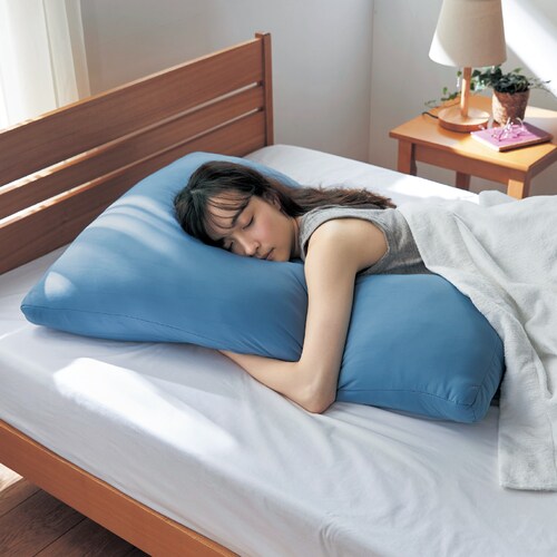 【ひんやり★★★★】包み込まれる大きさの接触冷感もっちりビッグ枕
