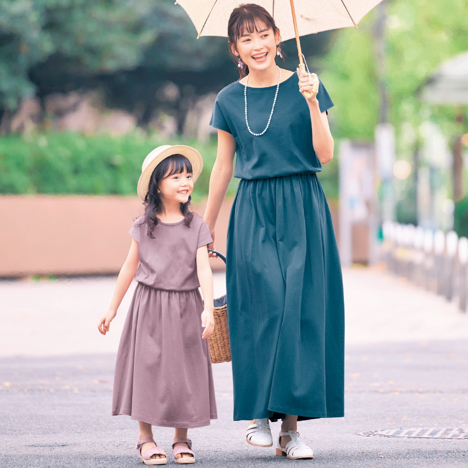 親子でリンクフレンチスリーブレディースロングワンピース（ロング ...