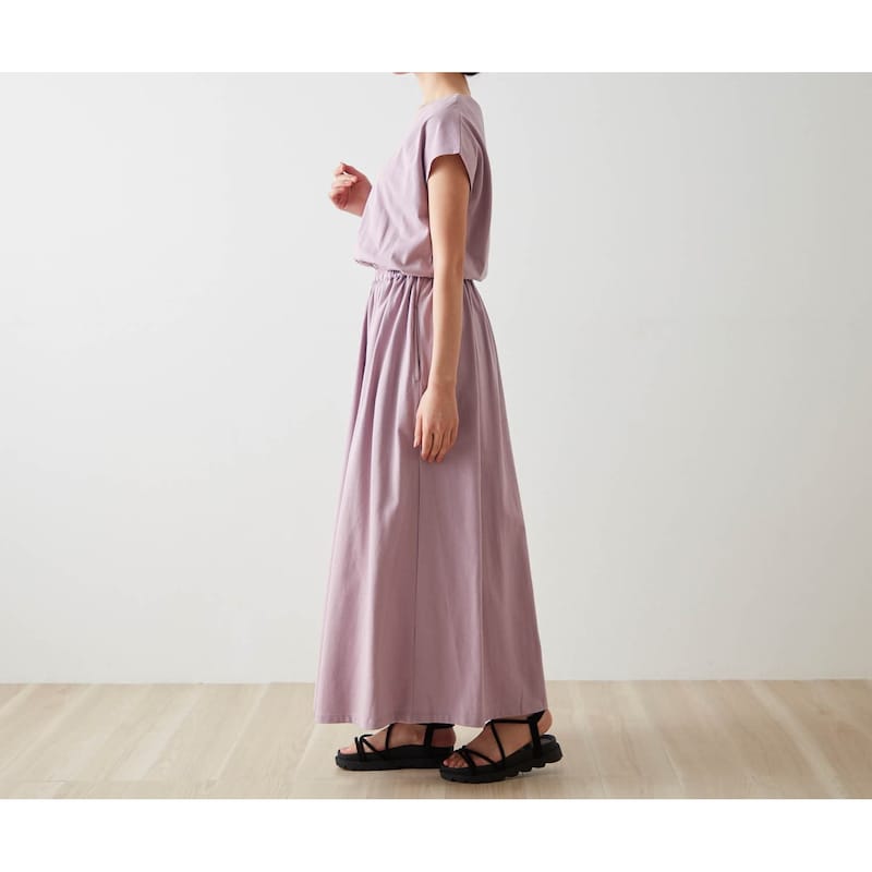 モデル身長163cm・Mサイズ着用