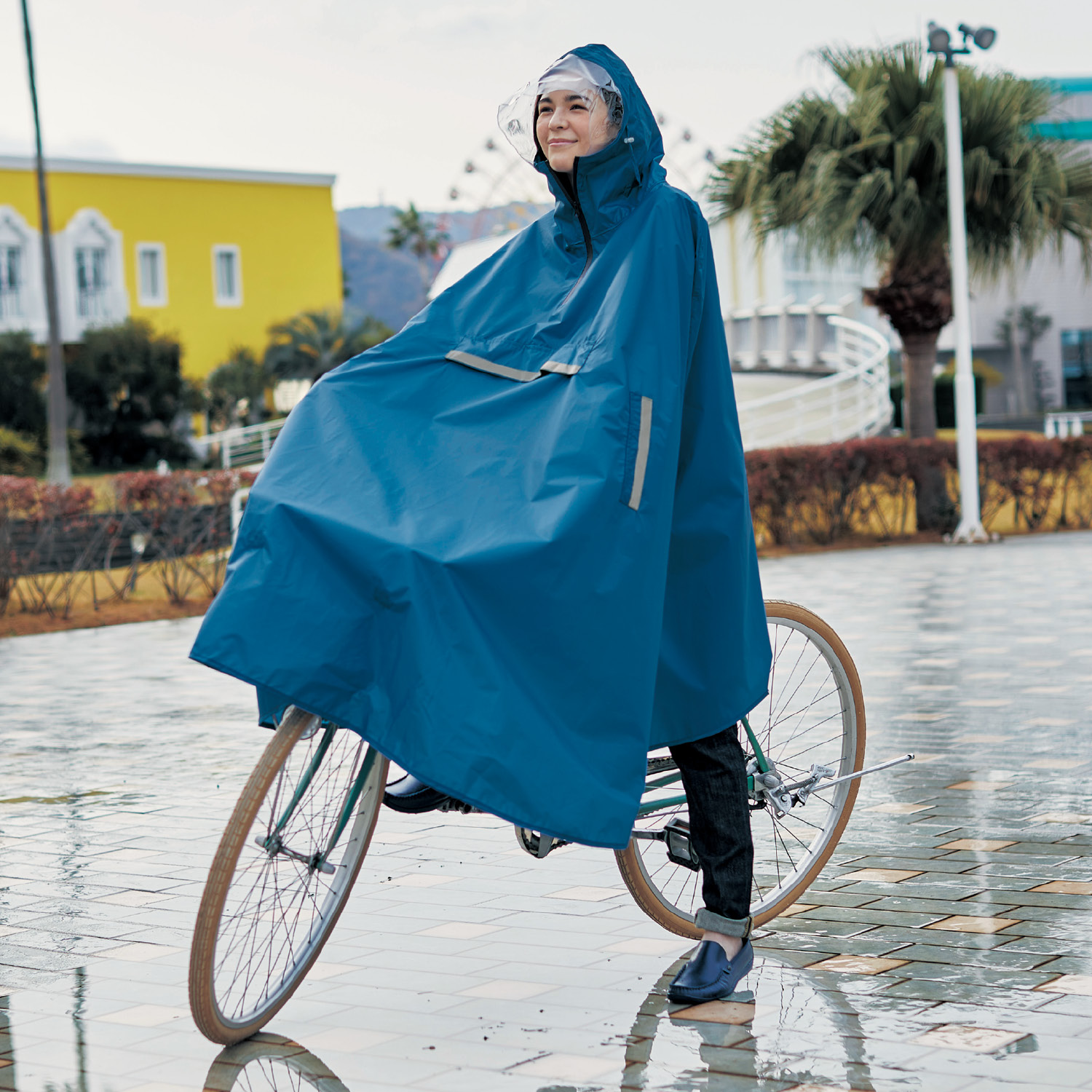 前かごの荷物も濡れないサイクルレインコート 通販のベルメゾンネット 前かごの荷物も濡れないサイクルレインコート 通販のベルメゾンネット