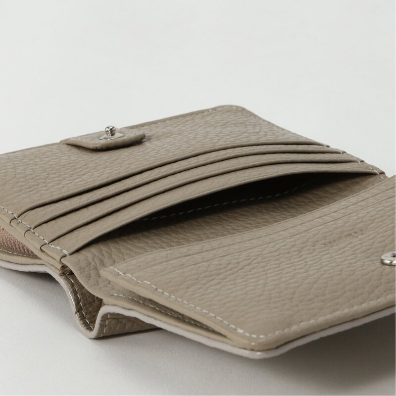 イタリアレザーを使用した柔らか本革二つ折り財布 コムサ Comme Ca 通販のベルメゾンネット