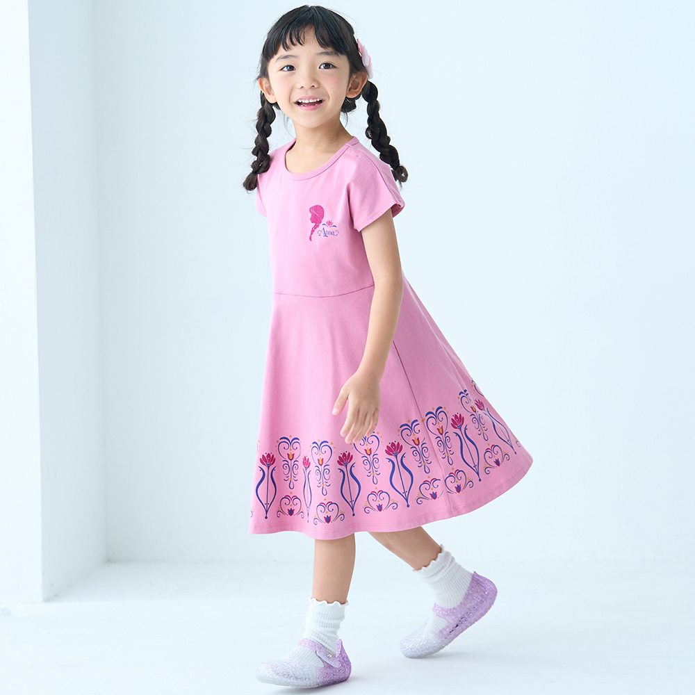 【新柄登場】 裾フレアワンピース(選べるキャラクター)(ディズニー/Disney) 【新柄登場】 裾フレアワンピース(選べるキャラクター)(ディズニー/Disney)