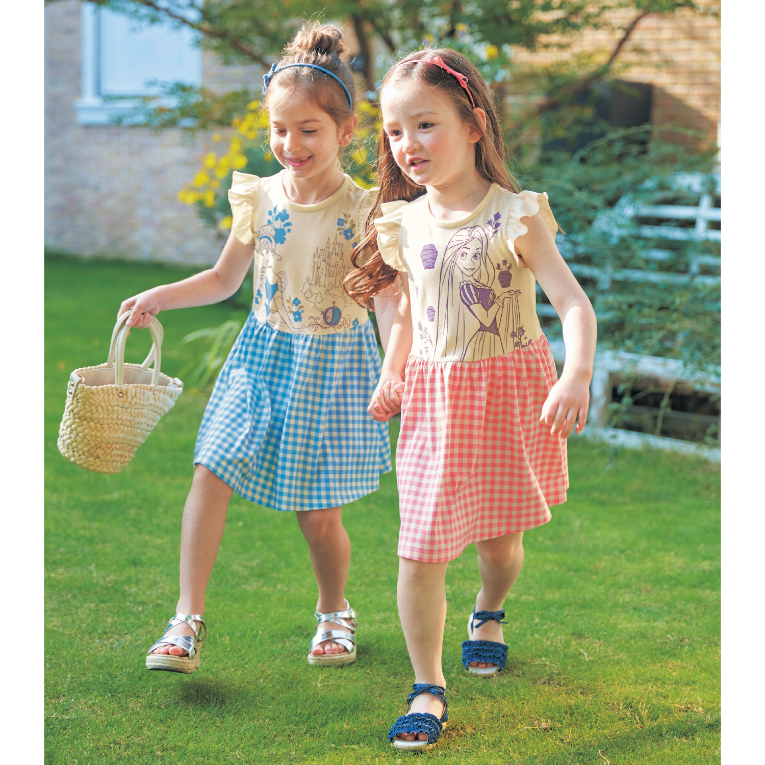 おうちディズニー 袖フリル切替えギャザーワンピース 選べるキャラクター ディズニー Disney 通販のベルメゾンネット おうちディズニー 袖フリル切替えギャザーワンピース 選べるキャラクター ディズニー Disney 通販のベルメゾンネット