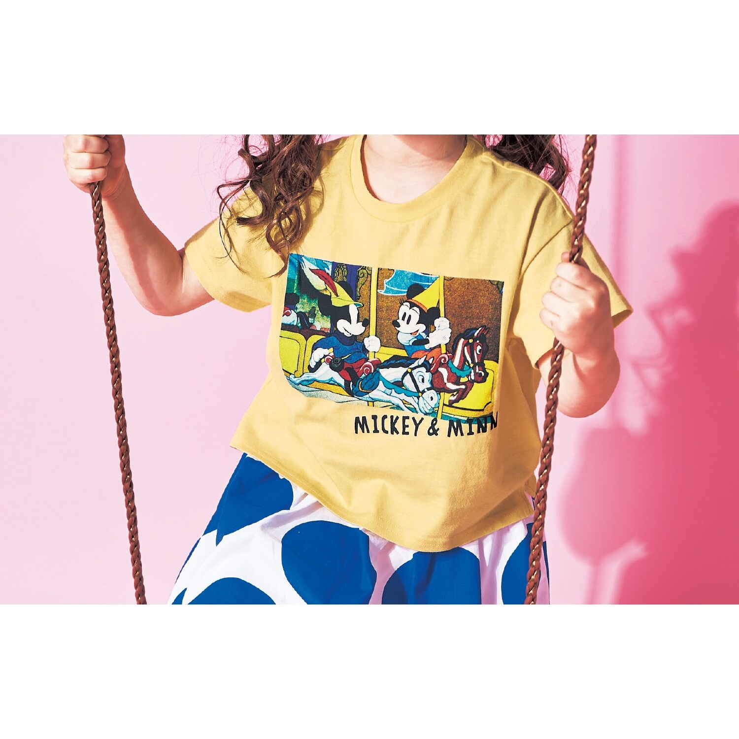 【ディズニー/Disney】ドロップショルダーフォトプリント半袖Tシャツ (選べるキャラクター)