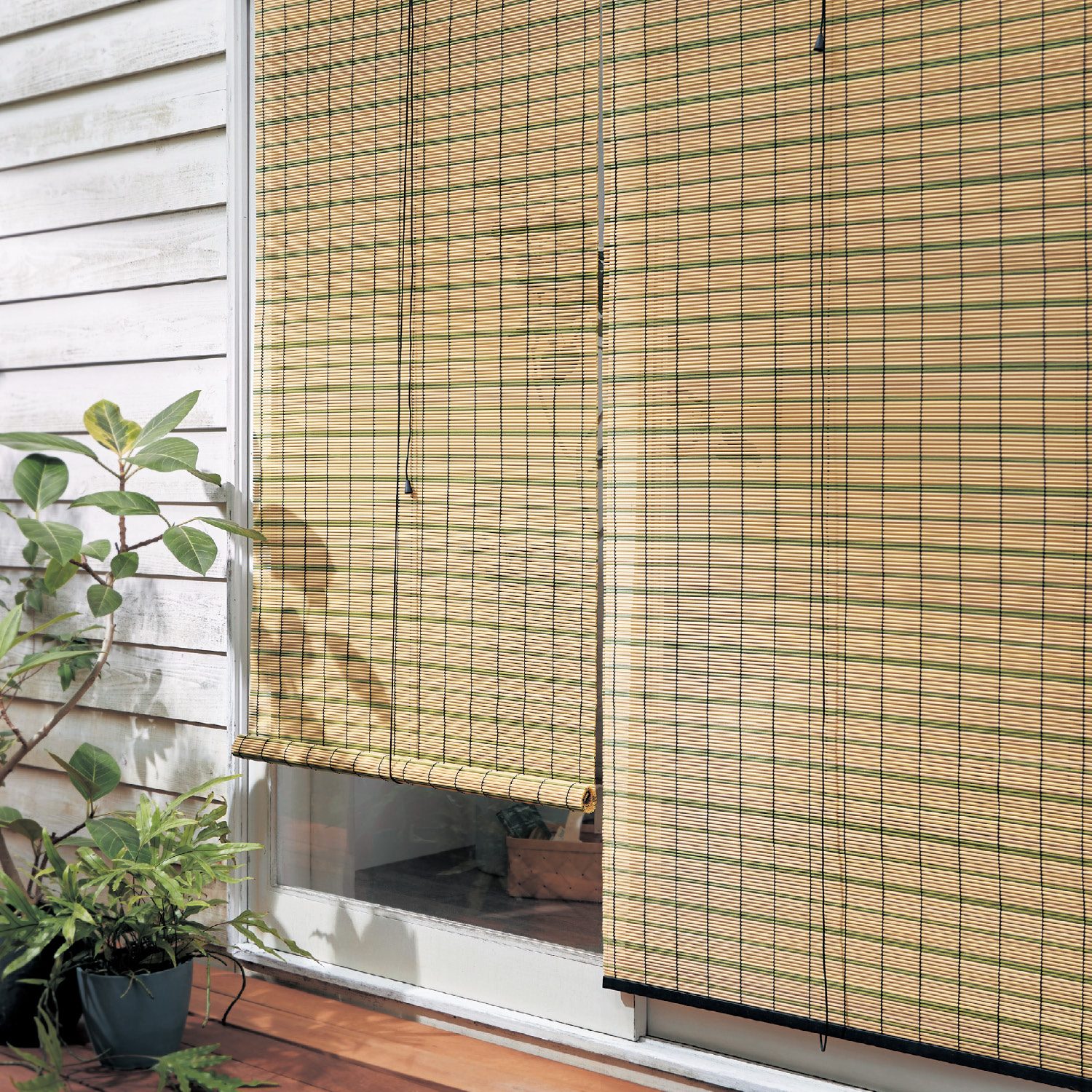 室内外で使えて水洗いできる樹脂製のロールすだれ 幅 丈135cmのみ 通販のベルメゾンネット 室内外で使えて水洗いできる樹脂製のロールすだれ 幅 丈135cmのみ 通販のベルメゾンネット