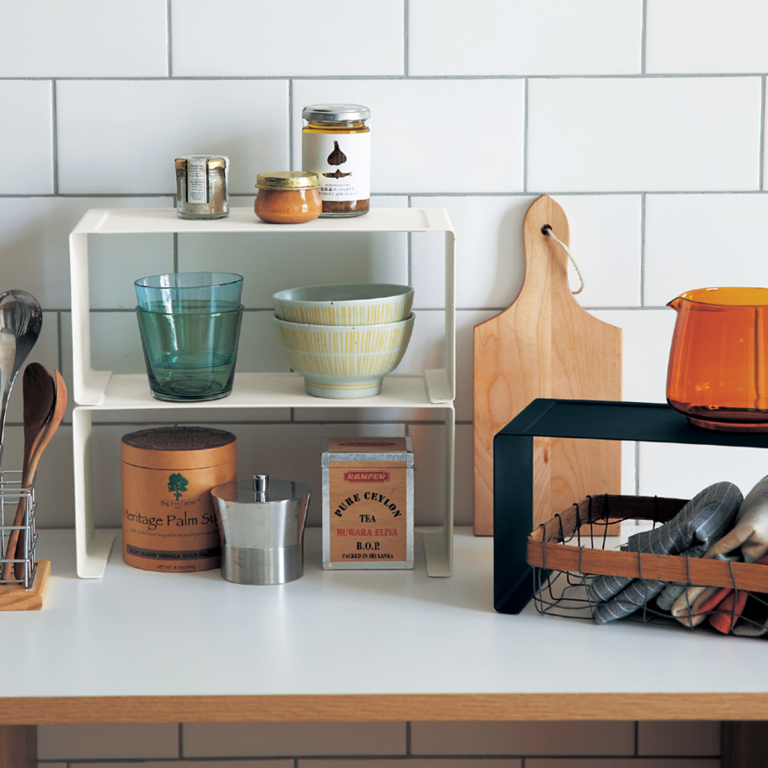 【タワー/tower】キッチンスツール コの字ラック(幅30.5cm) 【タワー/tower】キッチンスツール コの字ラック(幅30.5cm)