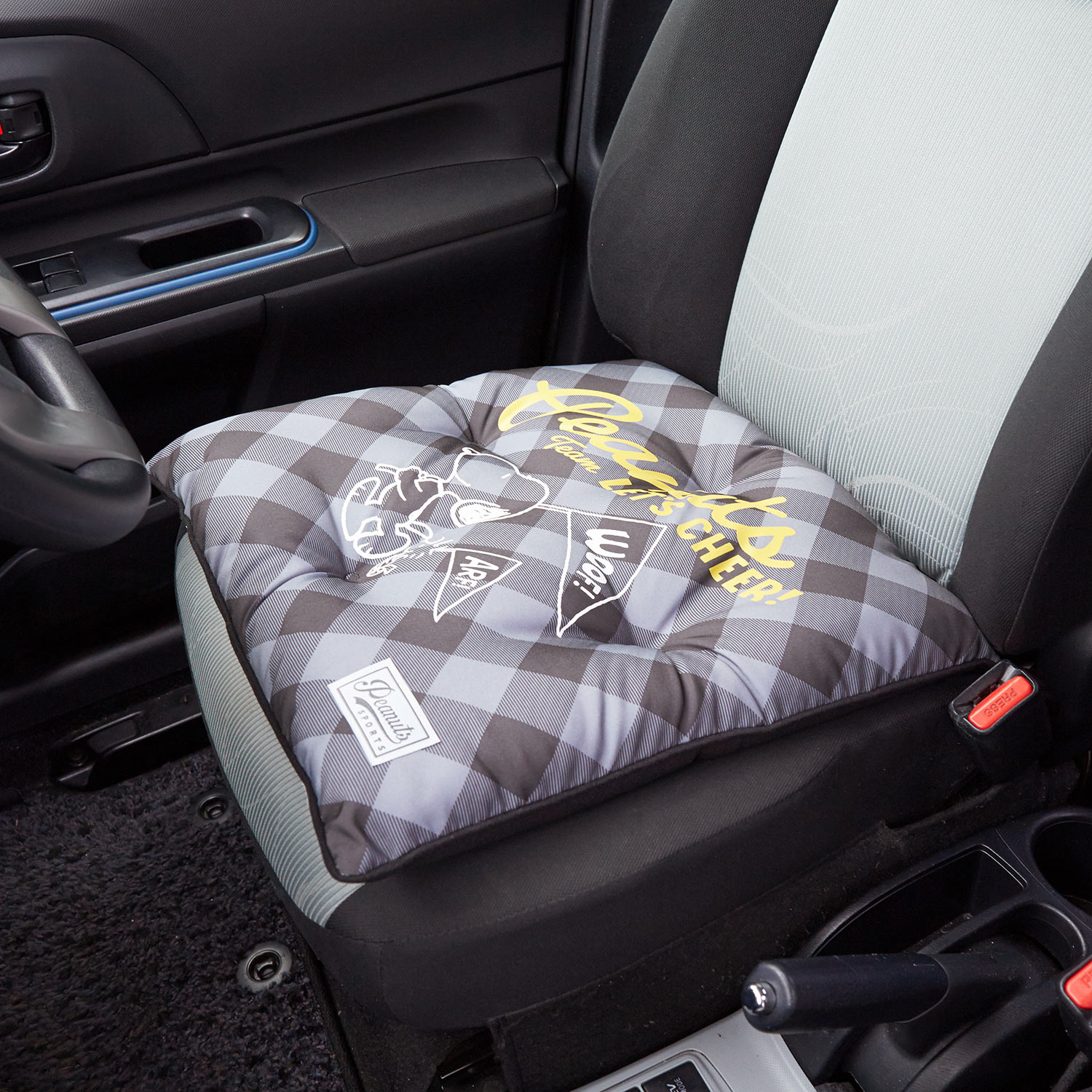 スヌーピー カーシートクッション ピーナッツ Peanuts 通販のベルメゾンネット スヌーピー カーシートクッション ピーナッツ Peanuts 通販のベルメゾンネット