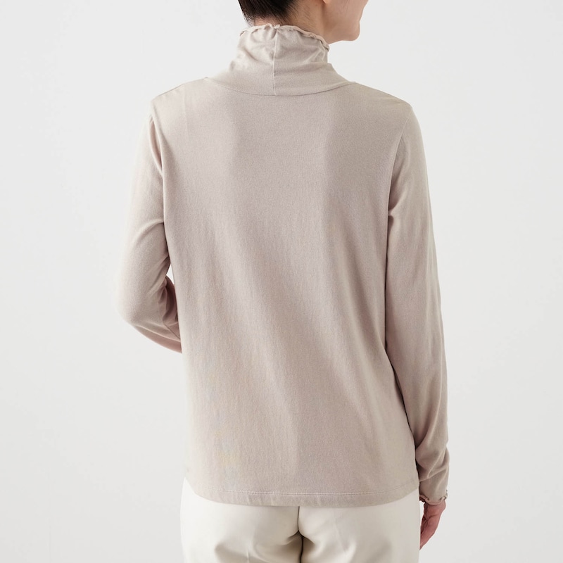 モデル身長168cm／M