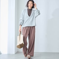 モデル身長168cm／M　チャコール着用