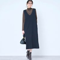モデル身長169cm／M　チャコール着用