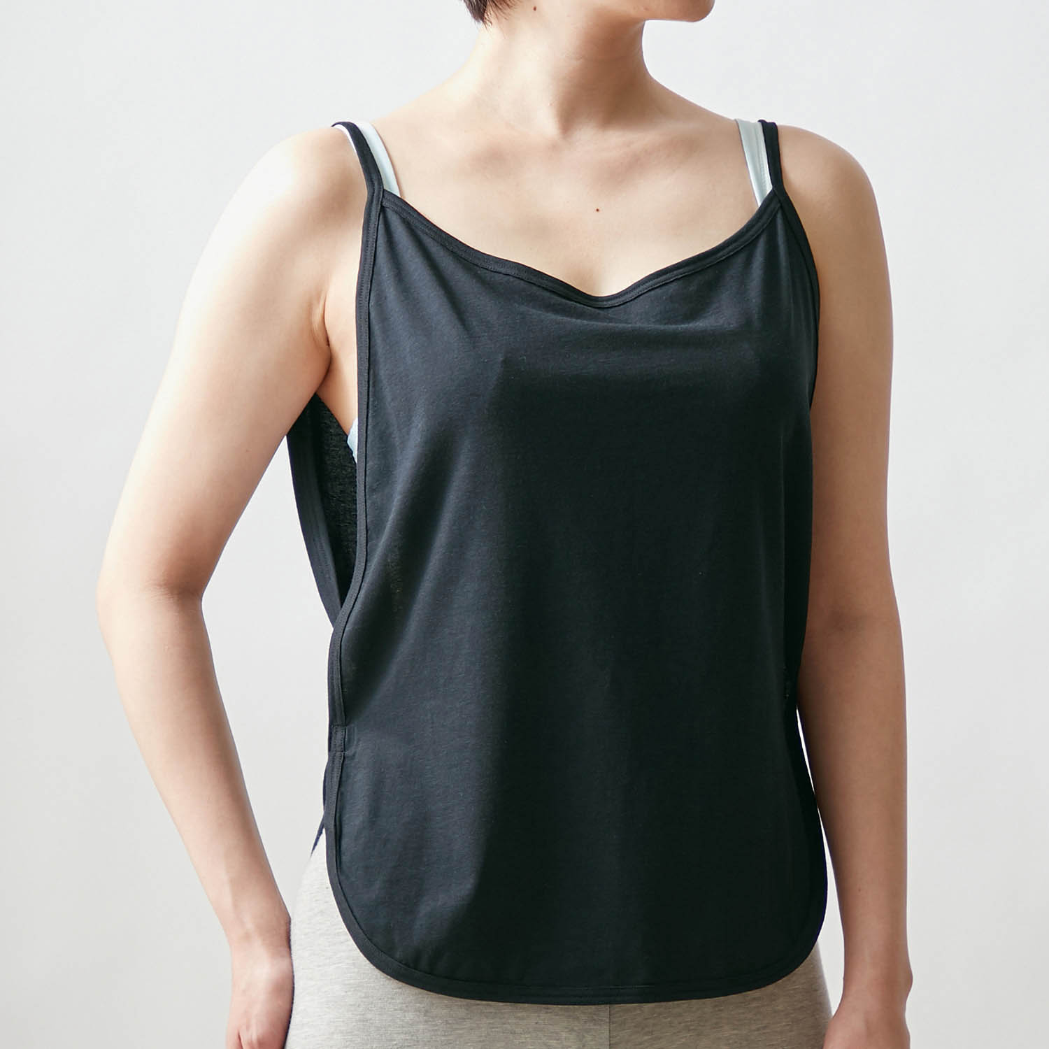 瞬間!汗脱ぎインナー・背中(脱げるんジャー) 瞬間!汗脱ぎインナー・背中(脱げるんジャー)