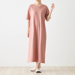 ペールピンク