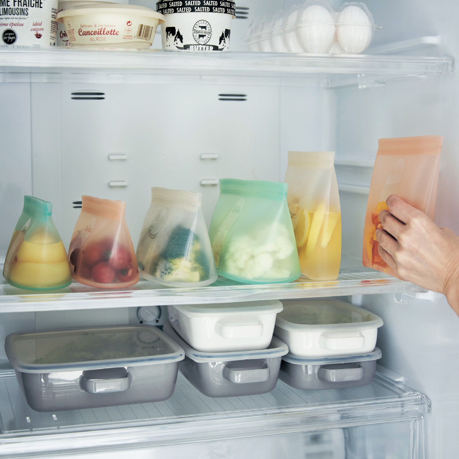 使い捨てをやめて家事ラク!自立する万能シリコーン保存バッグ【食洗機・レンジ対応】 使い捨てをやめて家事ラク!自立する万能シリコーン保存バッグ【食洗機・レンジ対応】