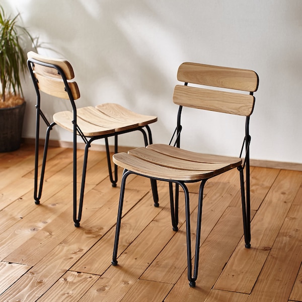 【ベルメゾン】アイアン脚のデザインダイニングチェア2脚セット