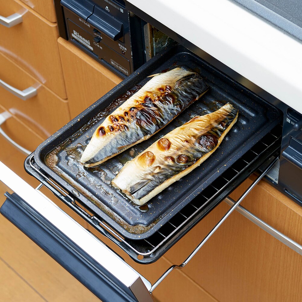 【ベルメゾン】お手入れ簡単!油が流れる魚焼きグリル用トレイ 【ヘルシー調理にも】